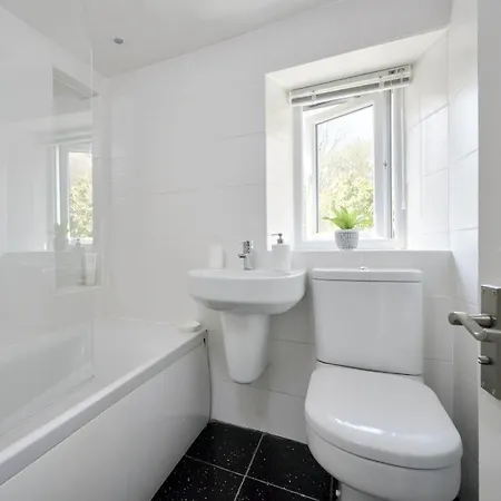 4 Bed In Sz533 Holiday home *