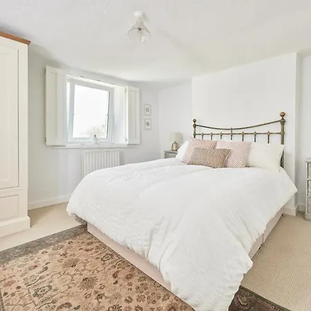 Vakantiehuis 4 Bed In Sz533 *